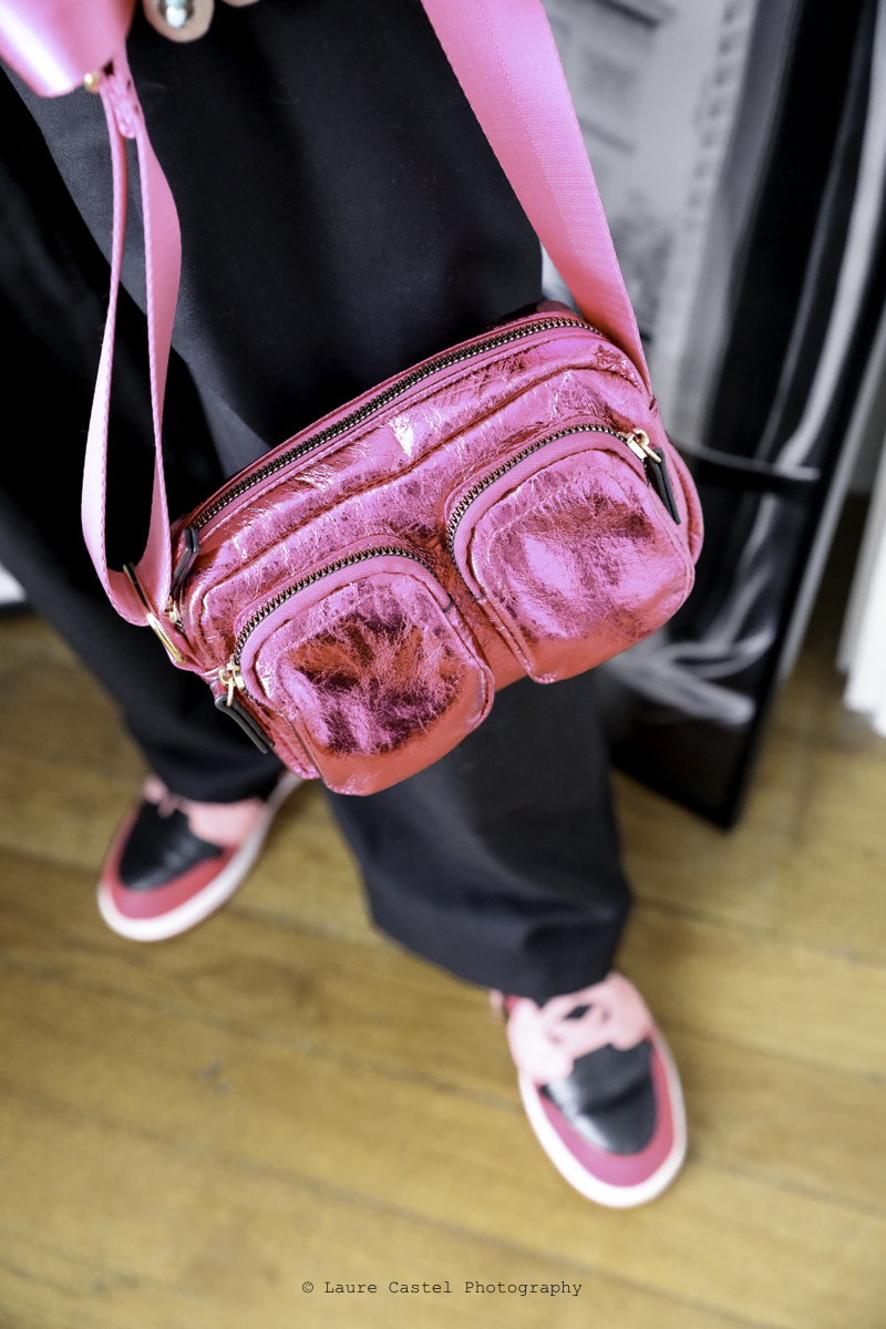 Comment porter un sac rose flashy | Les Petits Riens